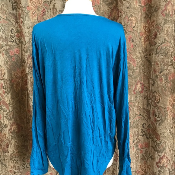 Women’s blouse, Croft & Barrow, long sleeve, XL, pick 3/$15 - Picture 2 of 4